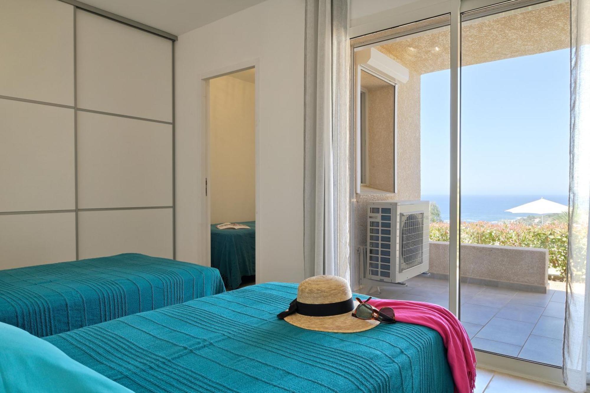 Residence Roc E Mare Тіучча Номер фото